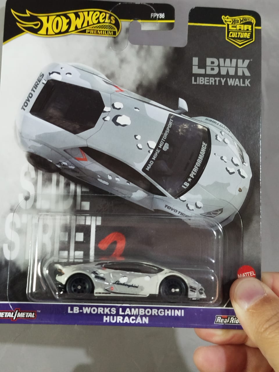 Hot Wheels Premium LB-Works Lamborghini Huracán - Imagem 5
