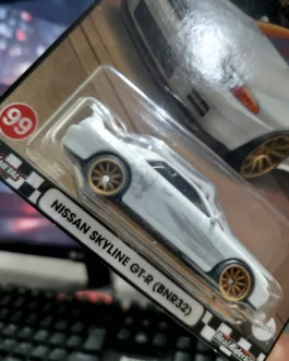 Hot Wheels Premium Nissan Skyline GT-R (BNR32) Boulevard