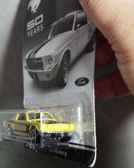 Hot Wheels 1967 Ford Mustang – Série Comemorativa Mustang Fifty Years