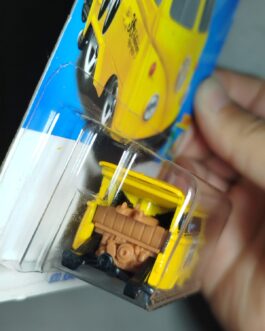 Hot Wheels Kool Kombi Amarelo Mooneyes (Surf’s Up)