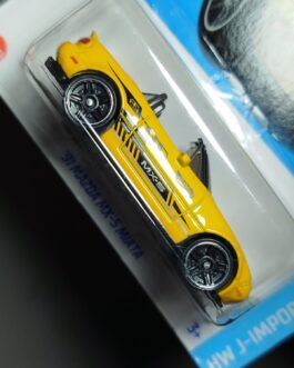 Hot Wheels 91 Mazda MX-5 Miata (HW J-Imports)