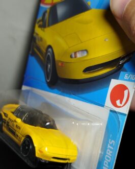 Hot Wheels 91 Mazda MX-5 Miata (HW J-Imports)