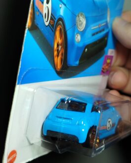 Hot Wheels Fiat 500e (Compact Kings)