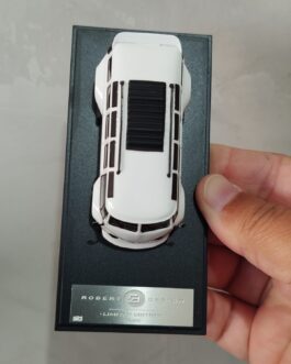 Inspire Model Premium: VW Kombi Camper Robert Design (Edição Limitada)