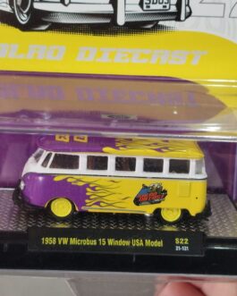 M2 Machines: 1958 VW Microbus 15 Window USA Model (Edição Salão Diecast 22)