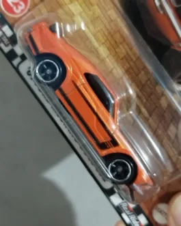 Hot Wheels Premium Boulevard 69 Ford Mustang Boss 302