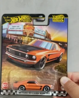 Hot Wheels Premium Boulevard 69 Ford Mustang Boss 302