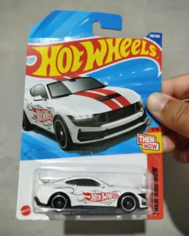 Hot Wheels Ford Mustang Dark Horse Hot Wheels | Série Then and Now 2025