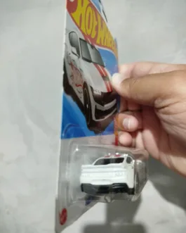 Hot Wheels Ford Mustang Dark Horse Hot Wheels | Série Then and Now 2025