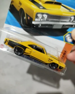 Hot Wheels ’69 Dodge Coronet Super Bee: O Puro Muscle Mania