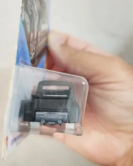 Hot Wheels Custom 56 Ford Truck – Coleção Especial 2025 (Dia de los Muertos)